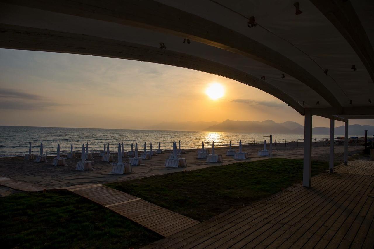 Sunrise Accessible Resort Battipaglia Kültér fotó